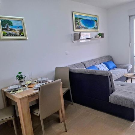 Studio Apartment D&D สปลิท ภายนอก รูปภาพ