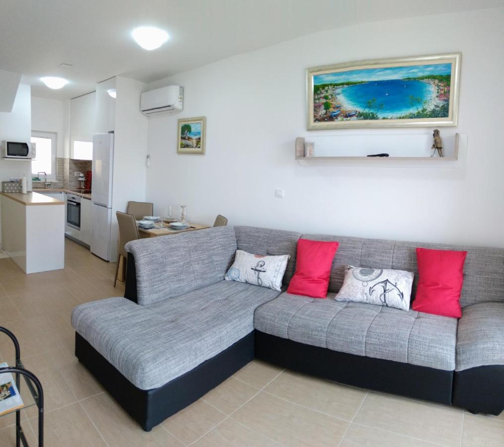 Studio Apartment D&D สปลิท ภายนอก รูปภาพ