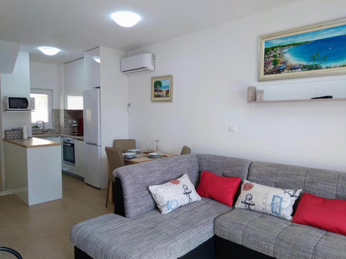 Studio Apartment D&D สปลิท ภายนอก รูปภาพ