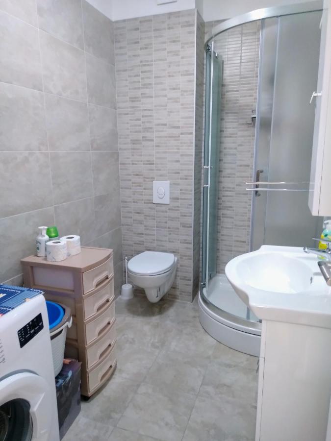 Studio Apartment D&D สปลิท ภายนอก รูปภาพ