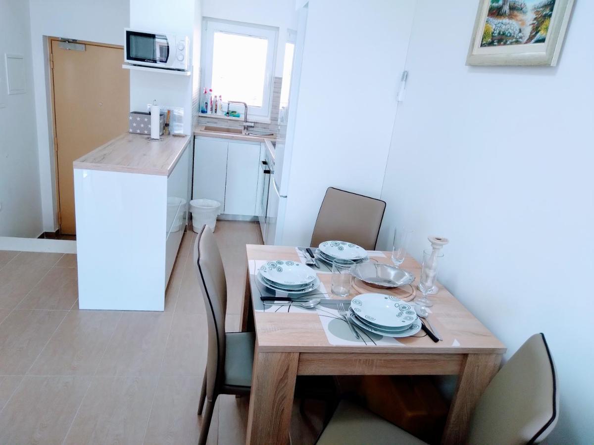 Studio Apartment D&D สปลิท ภายนอก รูปภาพ